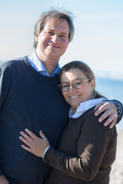 Portrait Andreas und Sonja Witt am Strand von Fehmarn